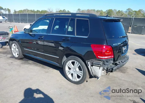 2015 Mercedes-Benz Glk 350 z USA, uszkodzony, nr VIN WDCGG5HB0FG433535